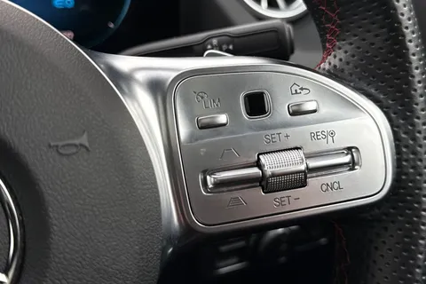 PO72TZK Mercedes-Benz Eqa EQA 350 66.5kWh AMG Line (Premium) Auto 4MATIC 5dr Thumbnail #43