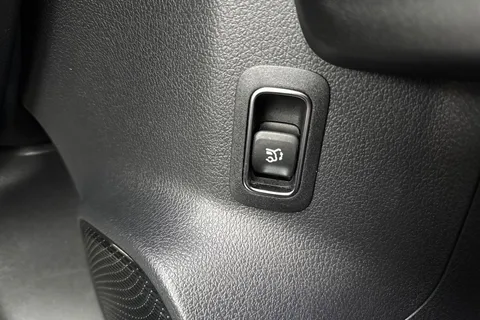 PO72TZK Mercedes-Benz Eqa EQA 350 66.5kWh AMG Line (Premium) Auto 4MATIC 5dr Thumbnail #57