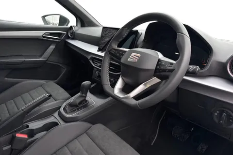 DK25WDO SEAT Ibiza 1.0 TSI XCELLENCE DSG Euro 6 (s/s) 5dr Thumbnail #14