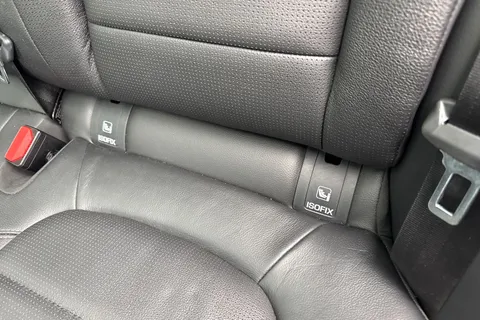 DK22WRD Jaguar F-Pace 2.0 P400e 17.1kWh R-Dynamic SE Auto AWD Euro 6 (s/s) 5dr Thumbnail #35