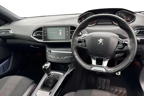 KW69EFA PEUGEOT 308 1.2 PureTech GPF GT Line Euro 6 (s/s) 5dr Thumbnail #19