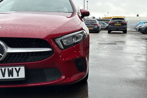 DK22VWY Mercedes-Benz A Class 1.3 A180 Sport Edition (Executive) 7G-DCT Euro 6 (s/s) 4dr Thumbnail #26