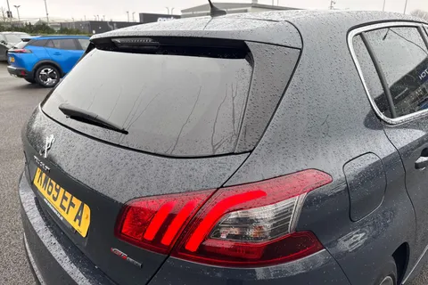 KW69EFA PEUGEOT 308 1.2 PureTech GPF GT Line Euro 6 (s/s) 5dr Thumbnail #33