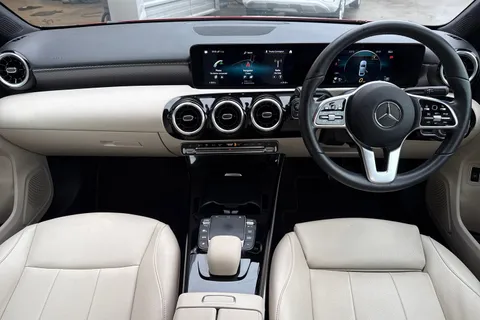 DK22VWY Mercedes-Benz A Class 1.3 A180 Sport Edition (Executive) 7G-DCT Euro 6 (s/s) 4dr Thumbnail #38
