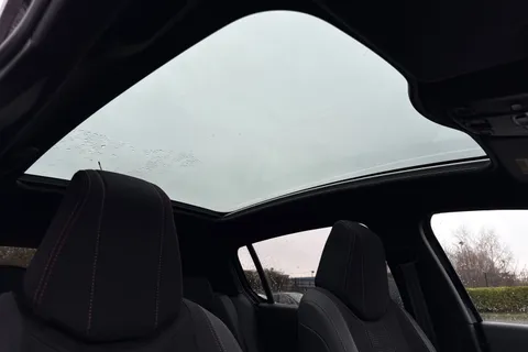 KW69EFA PEUGEOT 308 1.2 PureTech GPF GT Line Euro 6 (s/s) 5dr Thumbnail #38