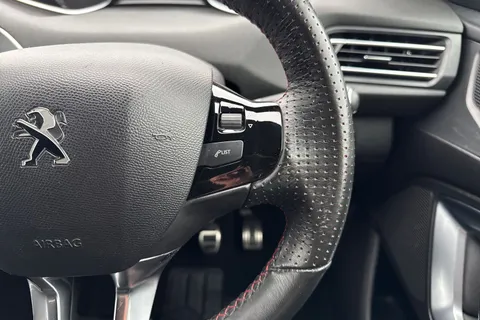 KW69EFA PEUGEOT 308 1.2 PureTech GPF GT Line Euro 6 (s/s) 5dr Thumbnail #42