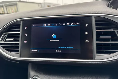 KW69EFA PEUGEOT 308 1.2 PureTech GPF GT Line Euro 6 (s/s) 5dr Thumbnail #49