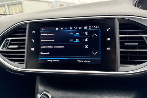 KW69EFA PEUGEOT 308 1.2 PureTech GPF GT Line Euro 6 (s/s) 5dr Thumbnail #51