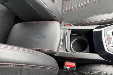 KW69EFA PEUGEOT 308 1.2 PureTech GPF GT Line Euro 6 (s/s) 5dr Thumbnail #59