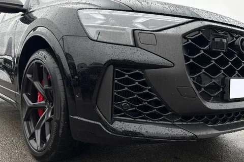  Audi RS Q8 4.0 TFSI V8 Performance Carbon Vorsprung Tiptronic quattro Euro 6 (s/s) 5dr Thumbnail #9