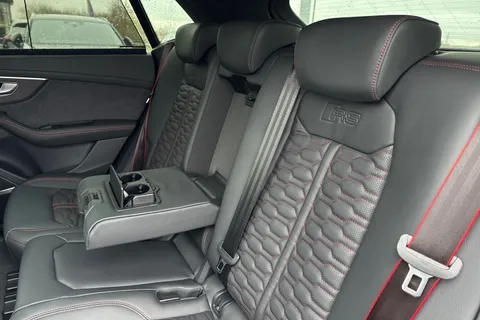  Audi RS Q8 4.0 TFSI V8 Performance Carbon Vorsprung Tiptronic quattro Euro 6 (s/s) 5dr Thumbnail #35