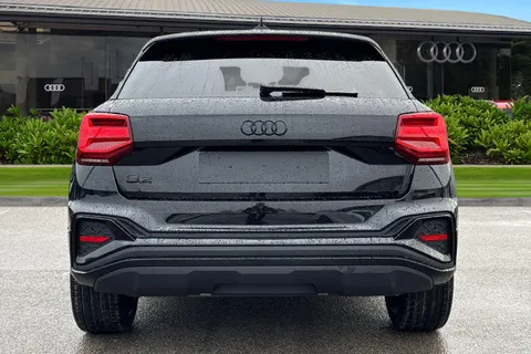 Audi Q2 1.5 TFSI CoD 35 Black Edition S Tronic Euro 6 (s/s) 5dr Thumbnail #5
