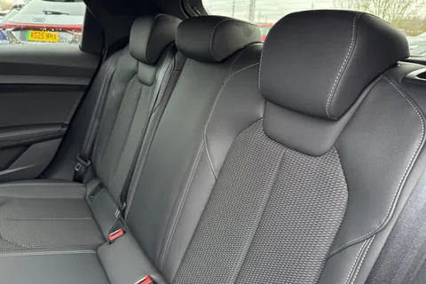  Audi A1 1.0 TFSI 30 Black Edition Sportback S Tronic Euro 6 (s/s) 5dr Thumbnail #19