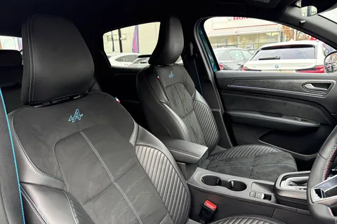 YT74DWN Renault Arkana 1.6 E-TECH esprit Alpine Auto Euro 6 (s/s) 5dr Thumbnail #25