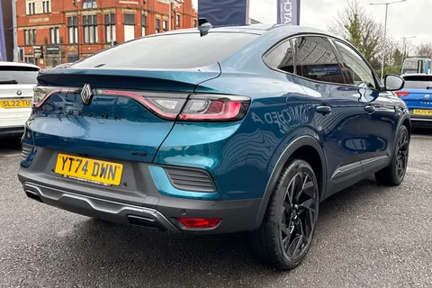 YT74DWN Renault Arkana 1.6 E-TECH esprit Alpine Auto Euro 6 (s/s) 5dr Thumbnail #32