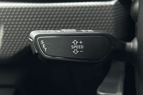  Audi A1 1.0 TFSI 30 Black Edition Sportback S Tronic Euro 6 (s/s) 5dr Thumbnail #36