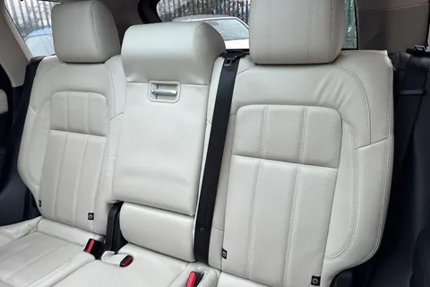 DL21EXM Land Rover Range Rover Sport 3.0 D250 MHEV HSE Silver Auto 4WD Euro 6 (s/s) 5dr Thumbnail #20