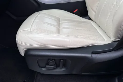 DL21EXM Land Rover Range Rover Sport 3.0 D250 MHEV HSE Silver Auto 4WD Euro 6 (s/s) 5dr Thumbnail #39