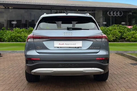 4 of 66 for Audi Q4 e-tron Q4 Sport 45 e-tron 210,00 kW