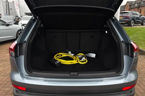 7 of 66 for Audi Q4 e-tron Q4 Sport 45 e-tron 210,00 kW