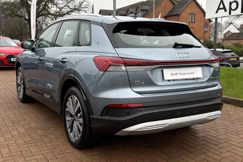 8 of 66 for Audi Q4 e-tron Q4 Sport 45 e-tron 210,00 kW