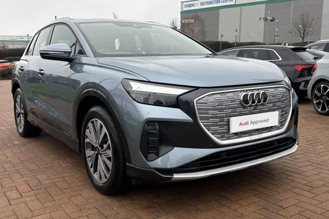 9 of 66 for Audi Q4 e-tron Q4 Sport 45 e-tron 210,00 kW