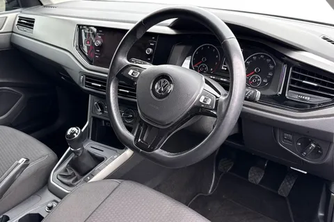 VK68EHL Volkswagen Polo 1.0 TSI SE Euro 6 (s/s) 5dr Thumbnail #15
