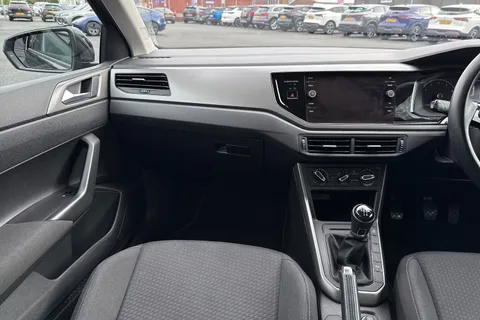 VK68EHL Volkswagen Polo 1.0 TSI SE Euro 6 (s/s) 5dr Thumbnail #21
