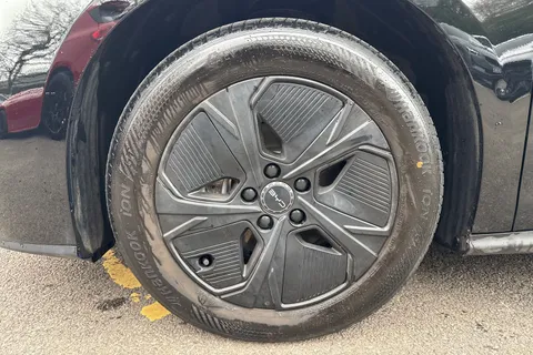 DY75WFF BYD Seal 6 1.5 DM-i 10kWh Boost CVT Auto Euro 6 (s/s) 5dr Thumbnail #22