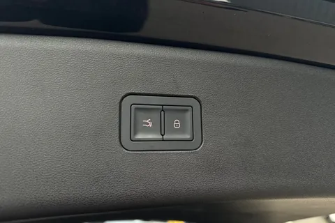 DY75WFF BYD Seal 6 1.5 DM-i 10kWh Boost CVT Auto Euro 6 (s/s) 5dr Thumbnail #25