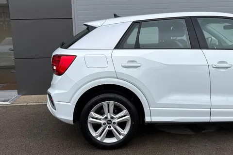 MT71WRC Audi Q2 1.0 TFSI 30 Sport Euro 6 (s/s) 5dr Thumbnail #30