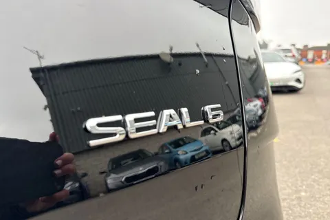 DY75WFF BYD Seal 6 1.5 DM-i 10kWh Boost CVT Auto Euro 6 (s/s) 5dr Thumbnail #28