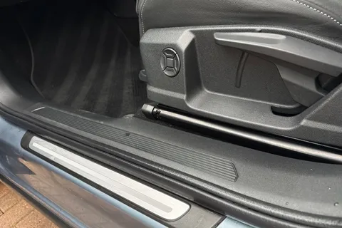 34 of 66 for Audi Q4 e-tron Q4 Sport 45 e-tron 210,00 kW