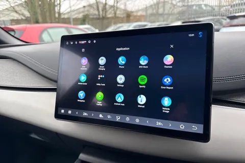 DY75WFF BYD Seal 6 1.5 DM-i 10kWh Boost CVT Auto Euro 6 (s/s) 5dr Thumbnail #34