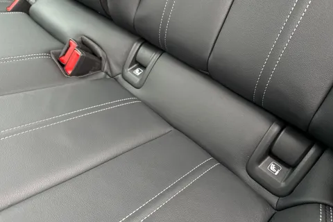 36 of 66 for Audi Q4 e-tron Q4 Sport 45 e-tron 210,00 kW