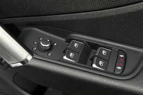 MT71WRC Audi Q2 1.0 TFSI 30 Sport Euro 6 (s/s) 5dr Thumbnail #40