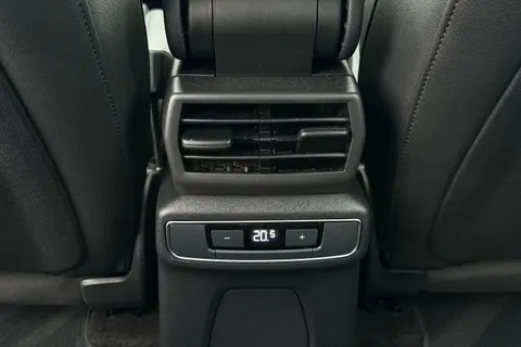 38 of 66 for Audi Q4 e-tron Q4 Sport 45 e-tron 210,00 kW