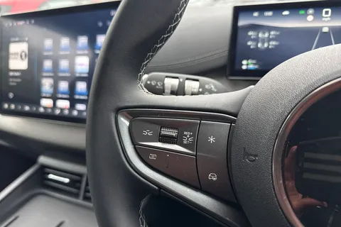 DY75WFF BYD Seal 6 1.5 DM-i 10kWh Boost CVT Auto Euro 6 (s/s) 5dr Thumbnail #38