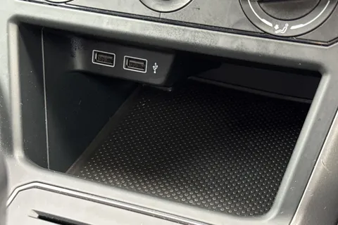 VK68EHL Volkswagen Polo 1.0 TSI SE Euro 6 (s/s) 5dr Thumbnail #42