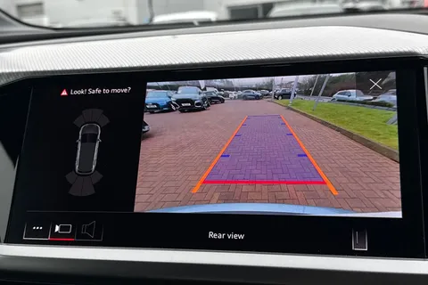 57 of 66 for Audi Q4 e-tron Q4 Sport 45 e-tron 210,00 kW