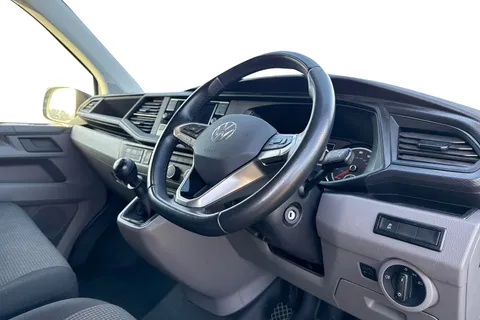 DE74VLF Volkswagen Transporter 2.0 TDI 110 Startline Van Thumbnail #14