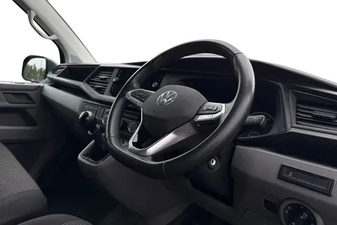 DF74GMV Volkswagen Transporter 2.0 TDI 110 Highline Van Thumbnail #14