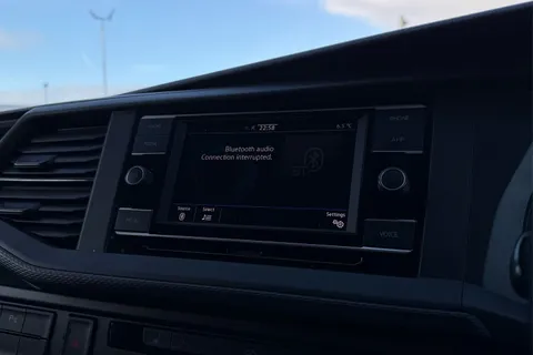 DE74VLF Volkswagen Transporter 2.0 TDI 110 Startline Van Thumbnail #39