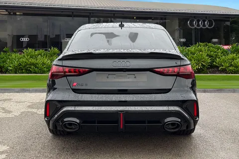  Audi RS 3 2.5 TFSI Carbon Vorsprung S Tronic quattro Euro 6 (s/s) 4dr Thumbnail #5