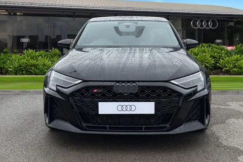  Audi RS 3 2.5 TFSI Carbon Vorsprung S Tronic quattro Euro 6 (s/s) 4dr Thumbnail #6