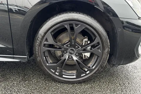 DY75UBD Audi A3 Black Edition TFSI e  204 PS S tronic Thumbnail #10