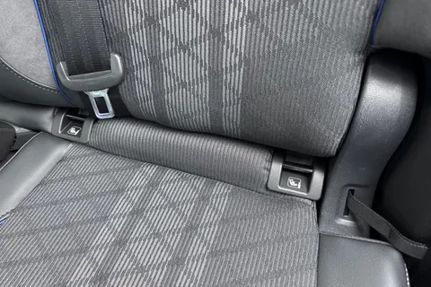  Volkswagen Tiguan 1.5 eTSI MHEV R-Line DSG Euro 6 (s/s) 5dr Thumbnail #35