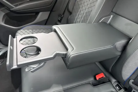  Volkswagen Tiguan 1.5 eTSI MHEV R-Line DSG Euro 6 (s/s) 5dr Thumbnail #37