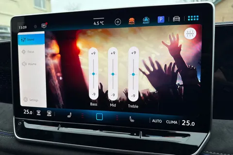  Volkswagen Tiguan 1.5 eTSI MHEV R-Line DSG Euro 6 (s/s) 5dr Thumbnail #54