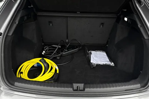 7 of 66 for Audi Q4 e-tron Q4 S line 40 e-tron 150,00 kW